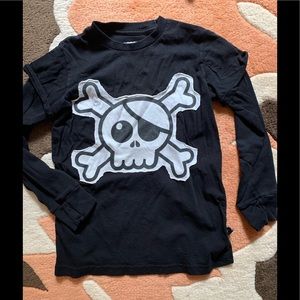Nununu skull shirt 6/7